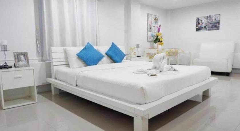Chic Hotel Suratthani Surat Thani Luaran gambar